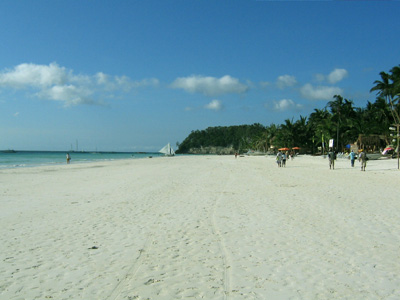 white sand beach in boracay